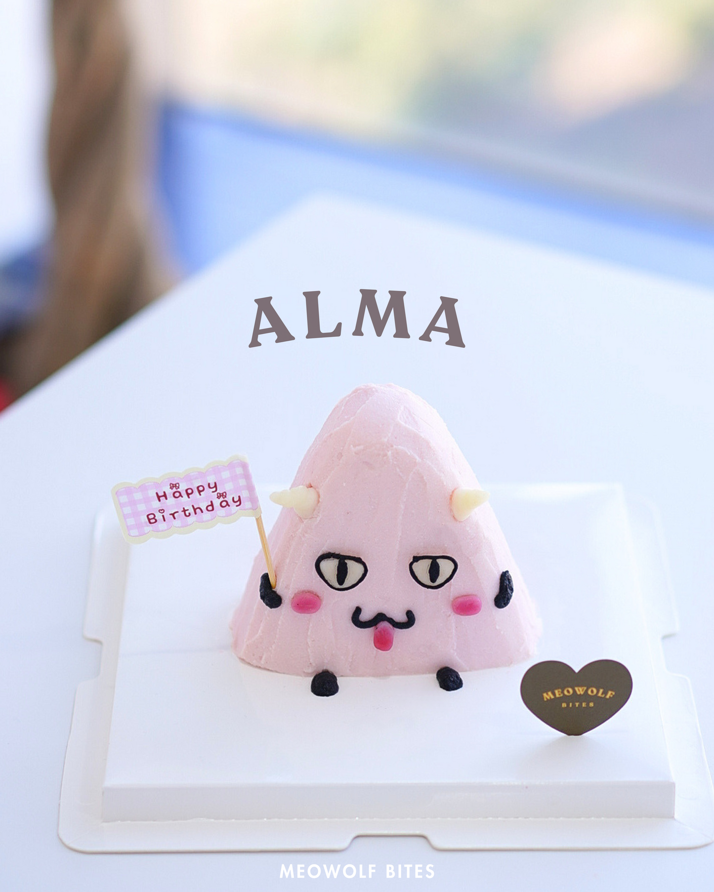 Quirky Series Mini Cake — Alma